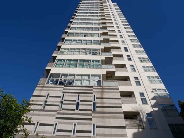 サンコリーヌタワー横須賀中央駅前 1