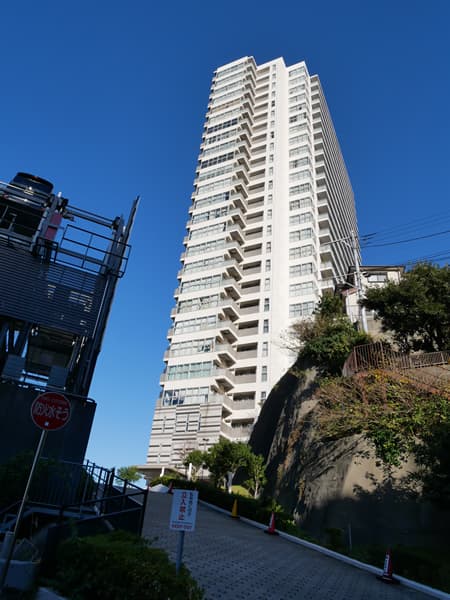 サンコリーヌタワー横須賀中央駅前 6