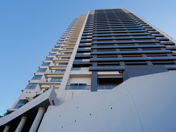 サンコリーヌタワー横須賀中央駅前 10