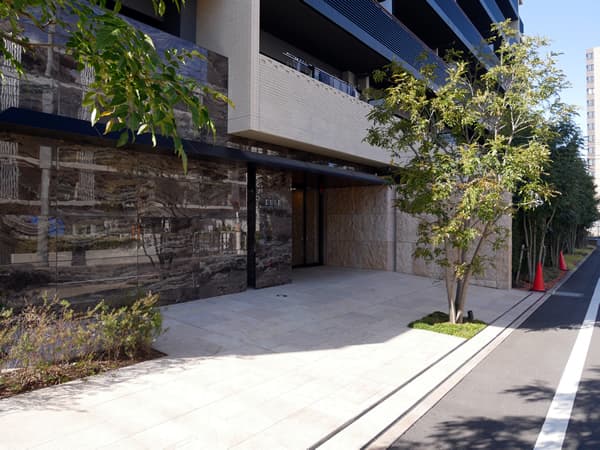 レーベン八王子寺町 8