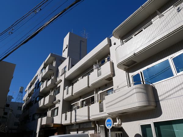 ロイヤルパーク高田 1