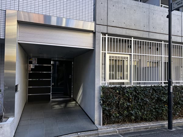 ステージファースト東新宿 2