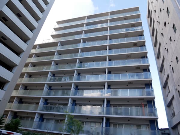 リベレンス横須賀中央 1