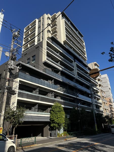 プラウド新宿牛込柳町 3