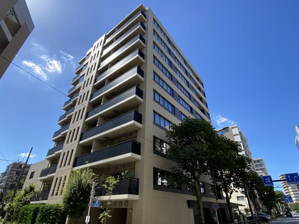 ジオ御苑内藤町 1