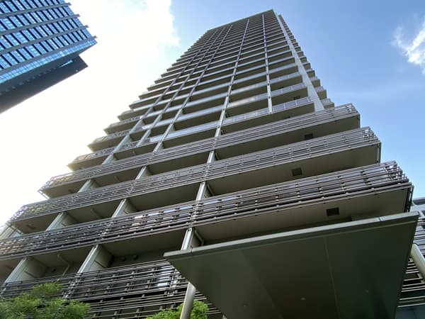 パークタワー西新宿エムズポート 1