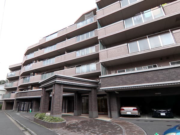 ナイスアーバンスクエア横浜東寺尾 1