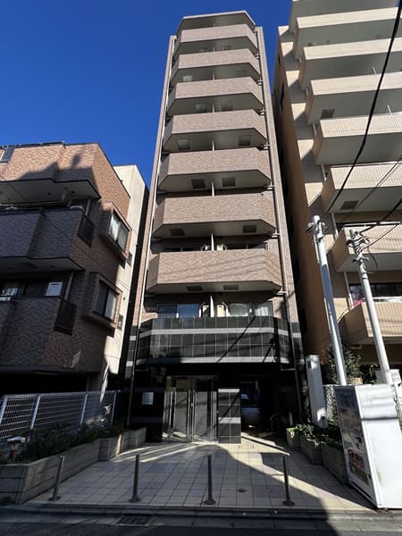 ロアール北新宿 1