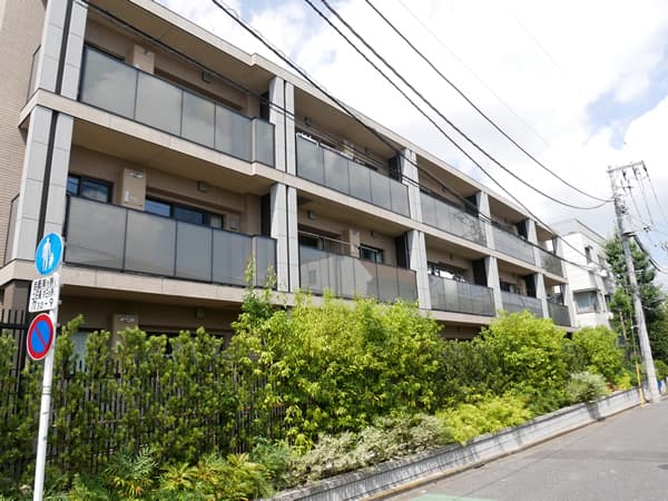 オープンレジデンシア目白御留山 1