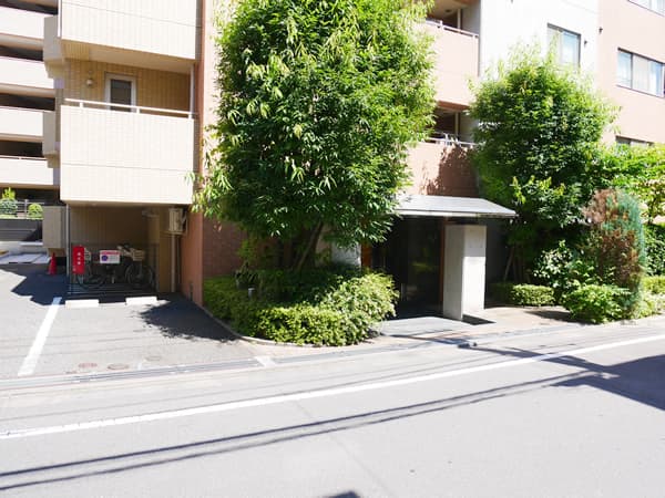 コンフィール目白 3