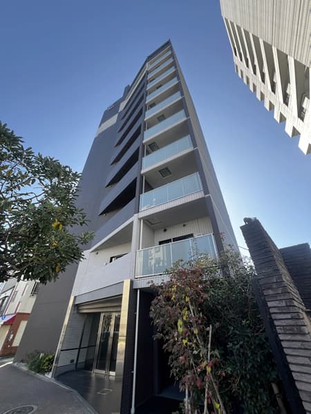 スカイコートヒルズ新宿 1