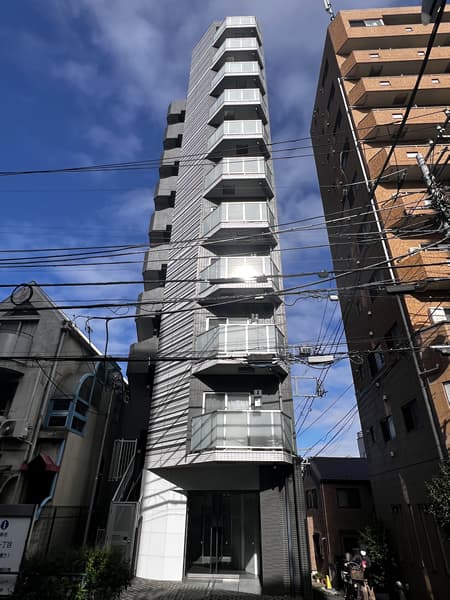 アクサス新宿戸山 1