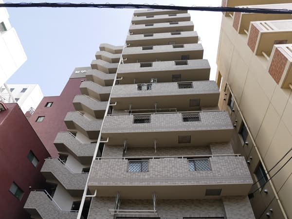 セントラル伊勢佐木西 1