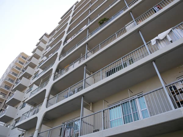 メガロン大森 4