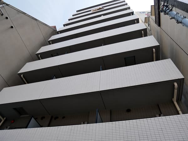 リヴシティ横濱末吉町 1