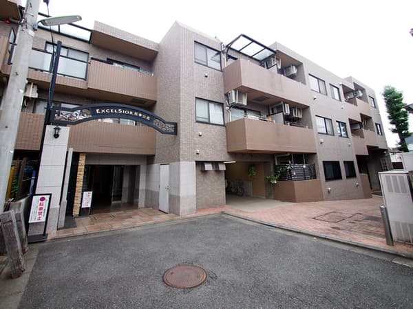 エクセルシオール馬事公苑 1