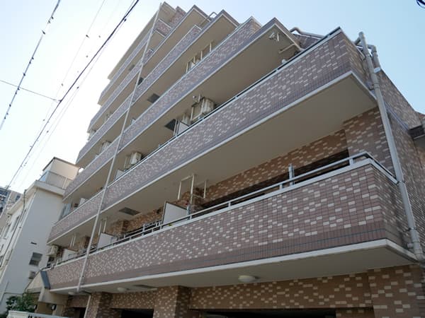 センチュリー八王子南町 1