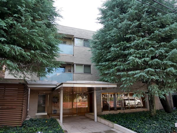 ドレッセ目白近衛町プレゼンス 1