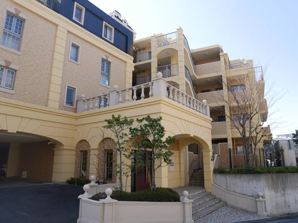 グランシティたまプラーザ1 3