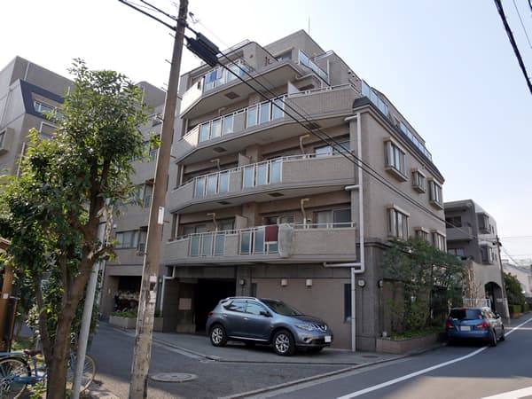 マートルコート代々木公園 1