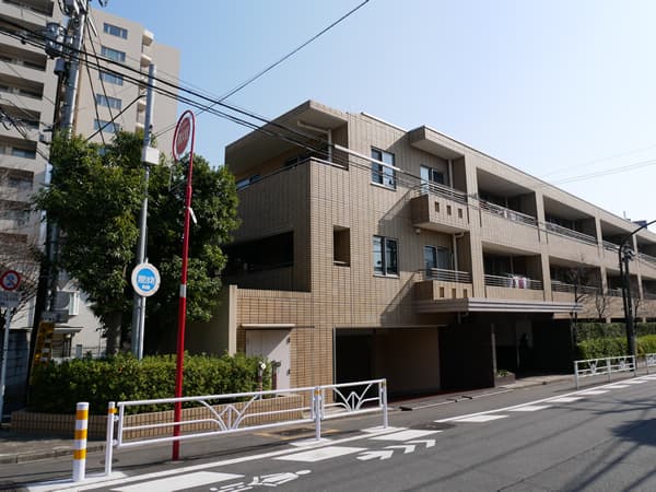 グランベスタージュ代々木 1