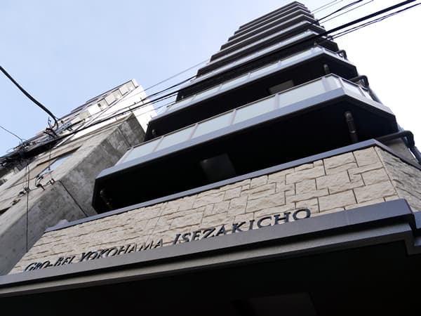 グローベル横浜伊勢佐木町 1