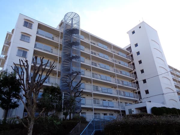 コープ保土ヶ谷B棟 1