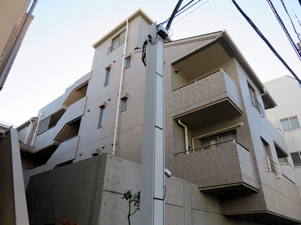 フェアロージュ初台 1