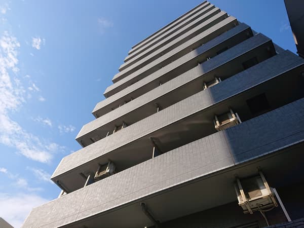 フェニックス伊勢佐木町 1