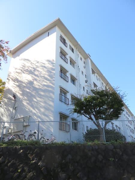 ガーデン山団地1号棟 2