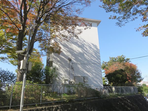 ガーデン山団地1号棟 3