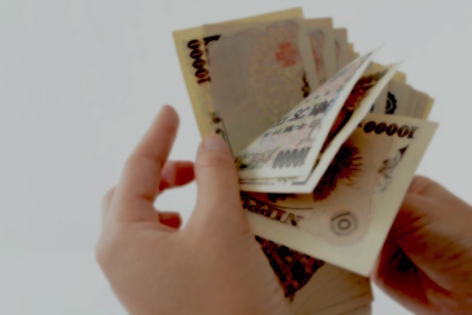 知らないと怖い 不動産売買での片手・両手・囲い込み【2025年最新版】