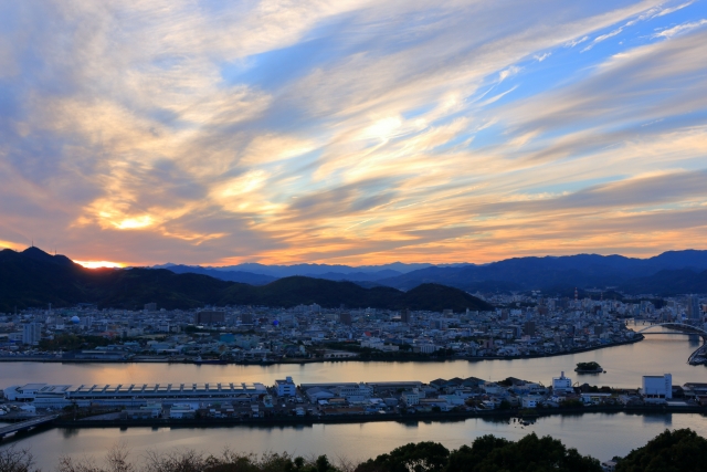 2020年最新版｜徳島県のマンション相場は今いくら？県内各地の不動産相場価格をAIで調査